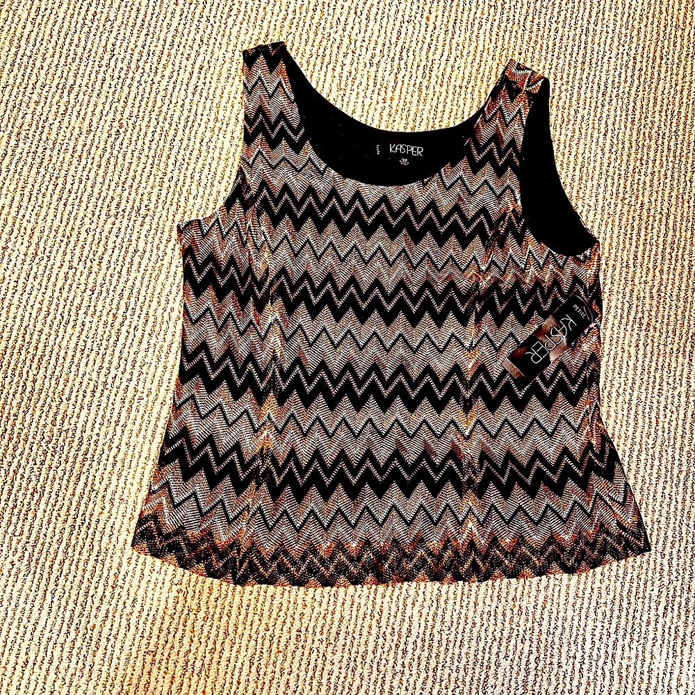 Kasper shell/tank top metallic/lurex … holiday ready. Slacks, jeans. NEW